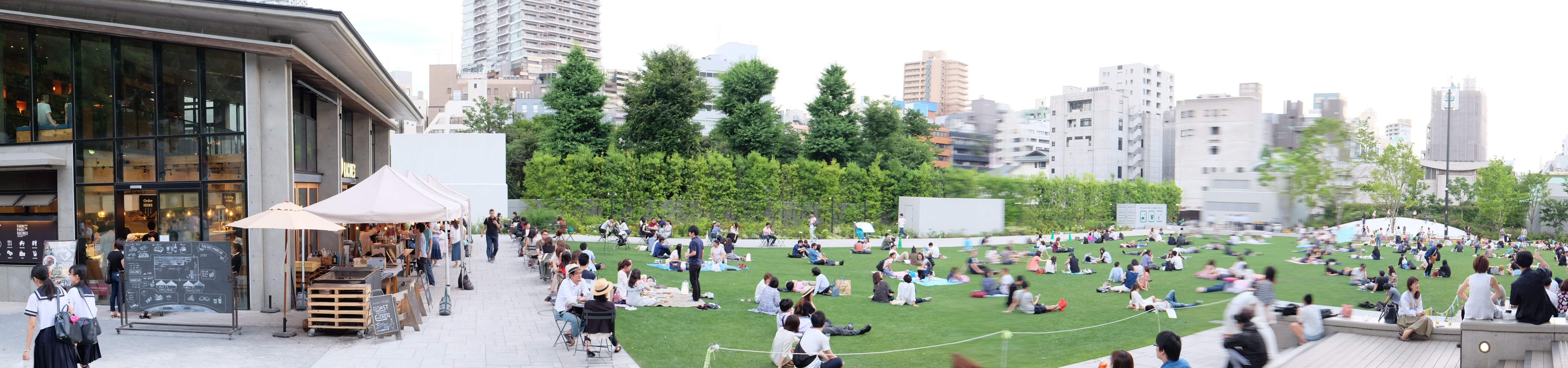 池袋 南池袋公園 都市のリビングで休日を過ごす トーキョー建築トリップ