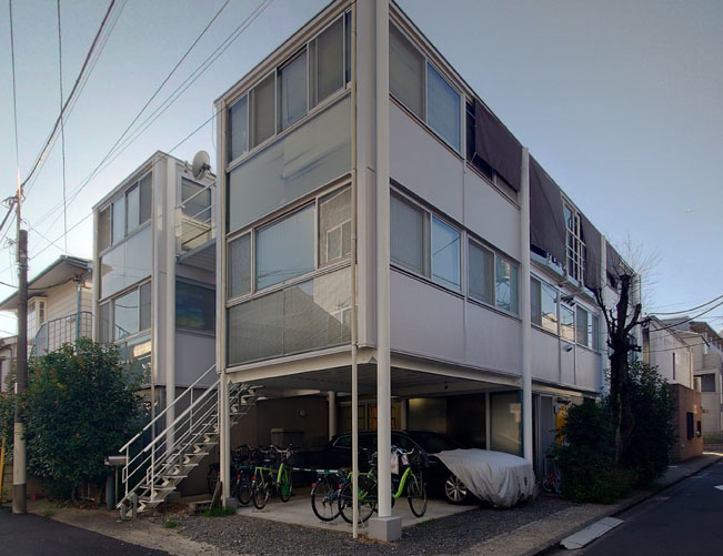 初台のアパート