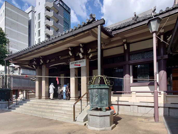 高岩寺(とげぬき地蔵)