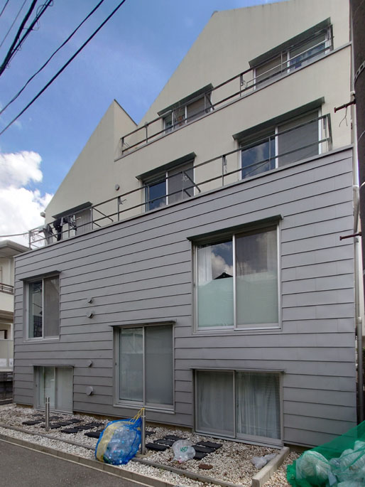 玉川台のアパートメント