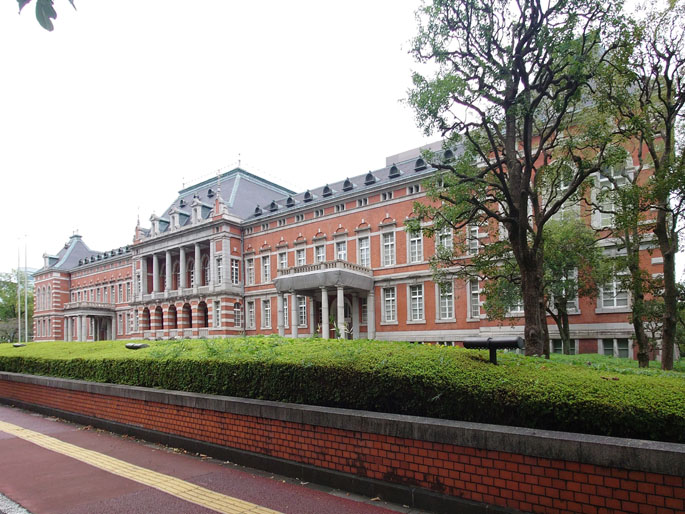 法務省旧本館 赤れんが棟