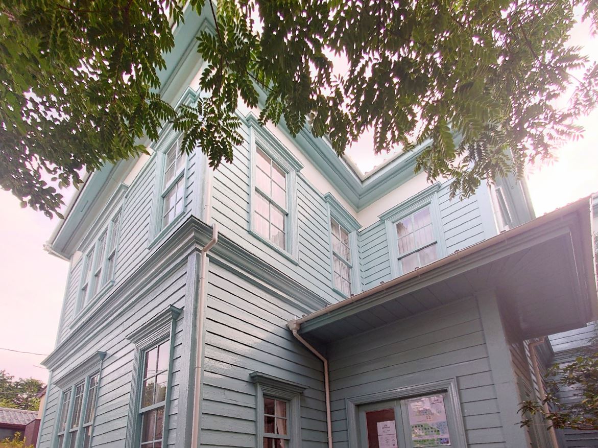 旧尾崎テオドラ邸