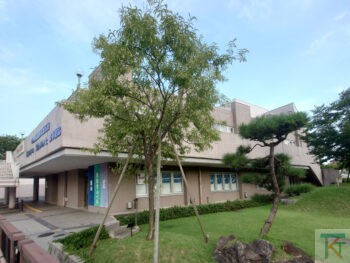 草加市文化会館