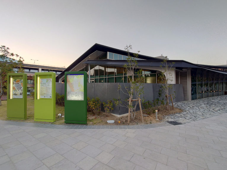 多摩市立図書館