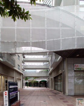 ロア参番館