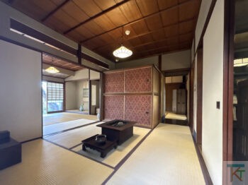 林芙美子記念館