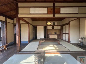 林芙美子記念館