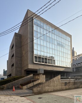 富山県教育記念館