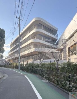 品川区立芳水小学校