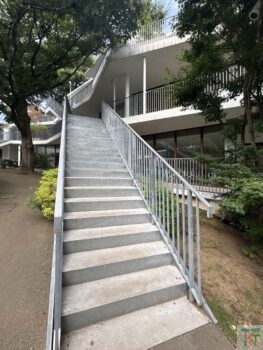 東京日仏学院 新館 Village as Institute