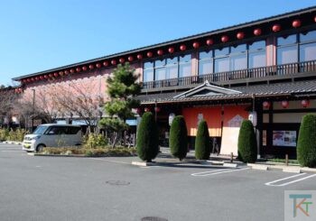 西武秩父駅・祭の湯