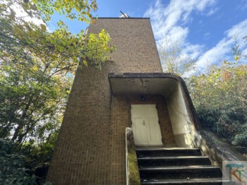 国立天文台太陽分光写真儀室(アインシュタイン塔)