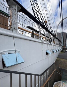 東京海洋大学明治丸