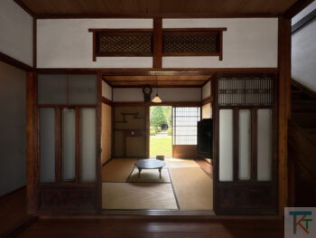植村邸