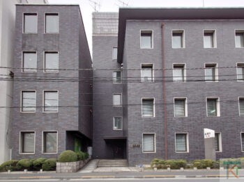 新潮社