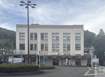 青梅駅